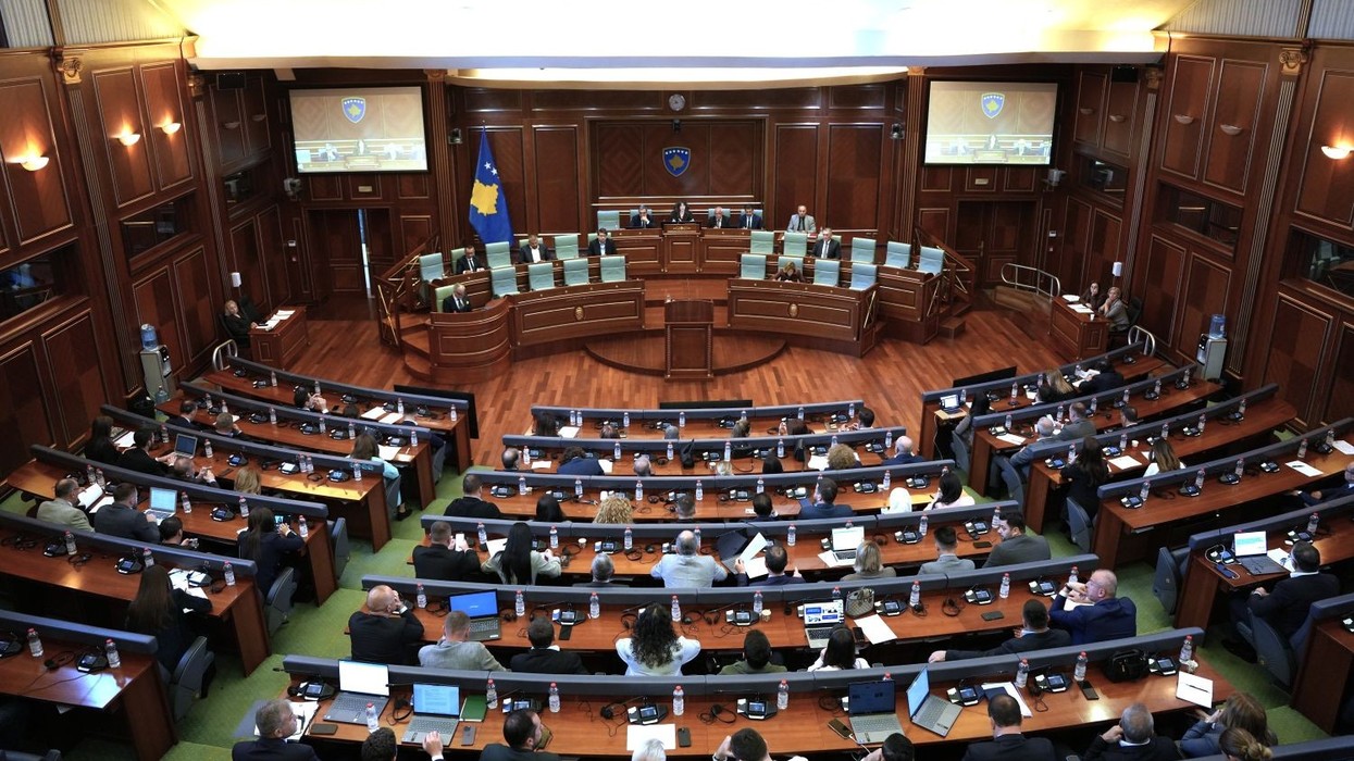 Kuvendi i Kosovës miratoi dhjetë projektligje