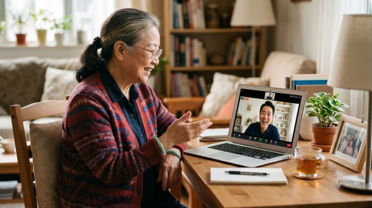 Familja fsheh vdekjen e të birit nga nëna dhe e “ringjall” me AI për të komunikuar me të