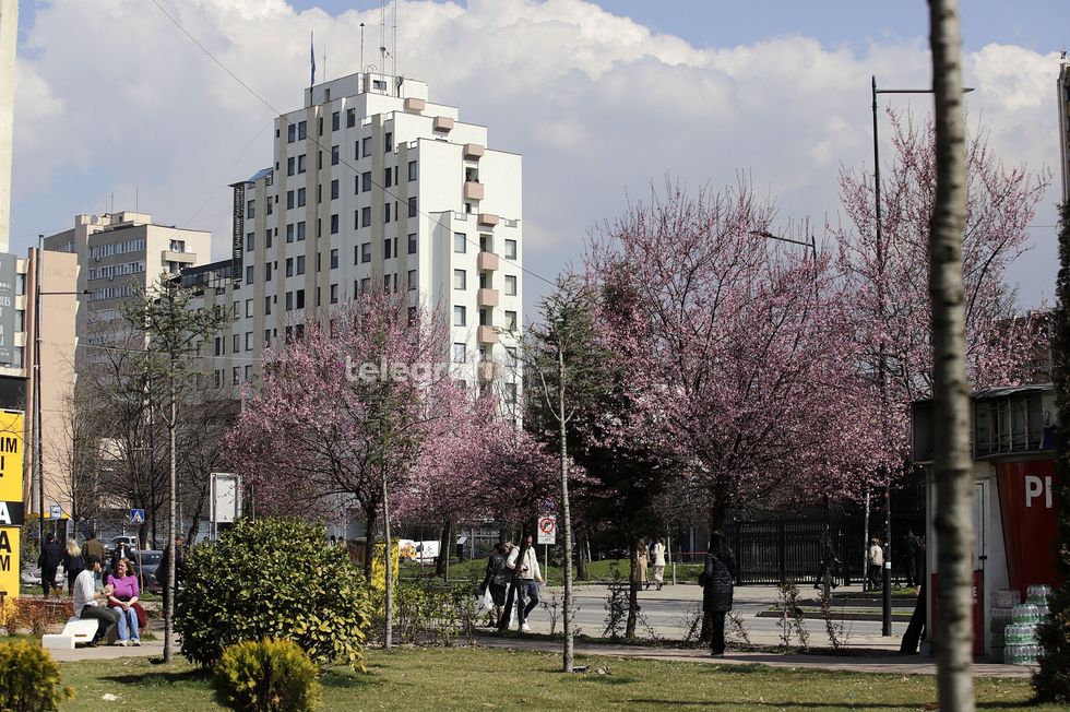 Mot me diell, temperaturat deri në 17 gradë