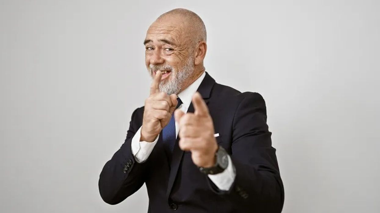 Nëse keni punë me ta, bëni kujdes! Duken të butë, por dinë të kalkulojnë: Këto 3 shenja dallohen më së shumti Nëse keni punë me ta, bëni kujdes! Duken të butë, por dinë të kalkulojnë: Këto 3 shenja dallohen më së shumti