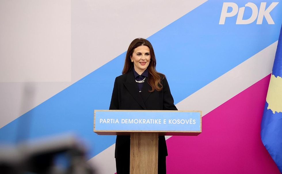 Çitaku i kundërpërgjigjet Kurtit: Kryeministër, qetësohu… ose qeveris, ose lësho rrugë”