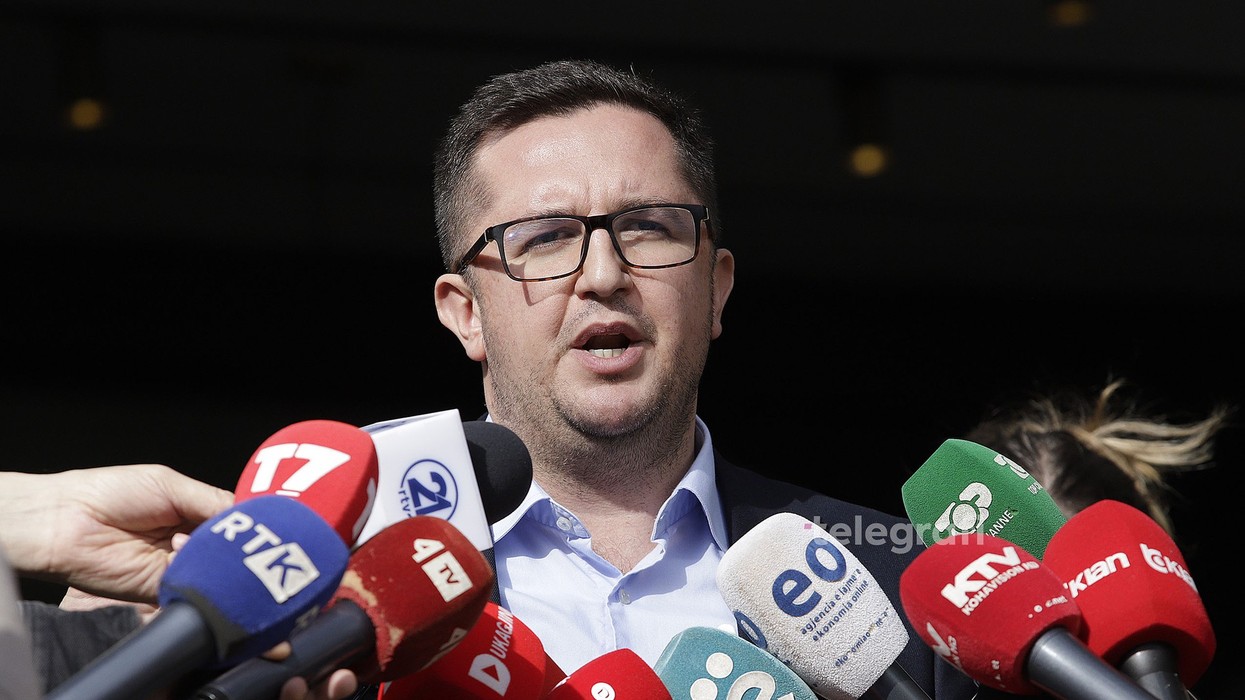 Mustafa i LDK-së i kundërpërgjigjet VV-së: Propozoni me PDK-në tre emra për president