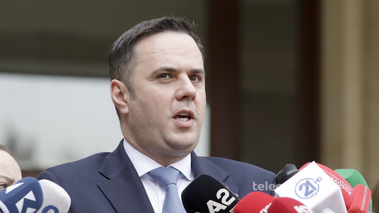 Abdixhiku: LDK mund ta propozoj edhe Vjosa Osmanin për presidente