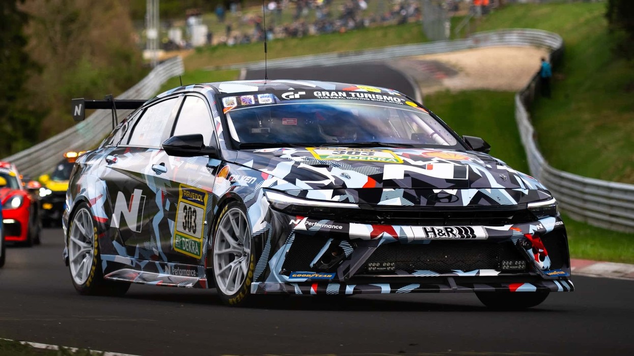 Hyundai sfidon ekstremet, teston motorin e gjeneratës së ardhshme në gara