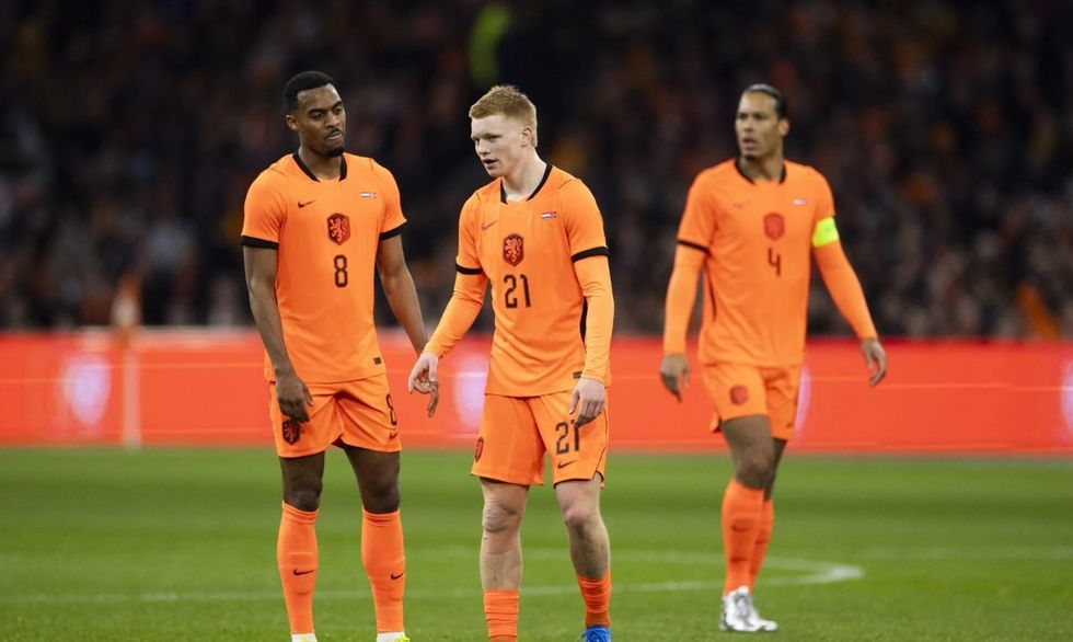 “Jam i gatshëm të bisedoj me ta”, objektivi i Real Madridit ëndërron ta vesh fanellën e Barcelonës