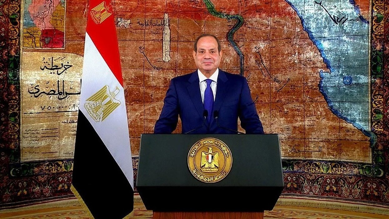 El-Sisi paralajmëron se Lindja e Mesme po përballet me 'përpjekje për të rivizatuar hartën' e saj
