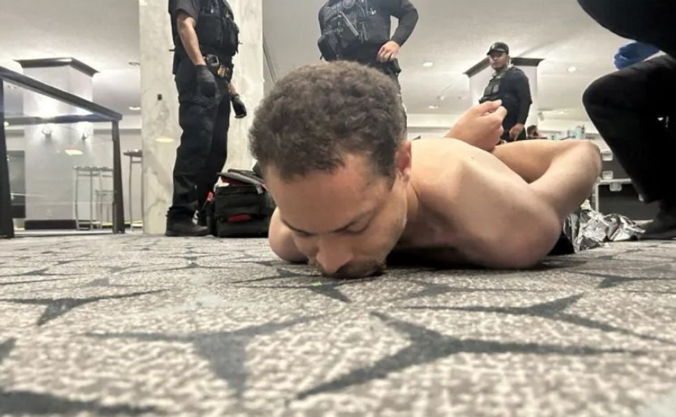 Zbulohen fjalët që i dyshuari i tha familjes së tij para të shtënave në Darkën e Korrespondentëve të Shtëpisë së Bardhë