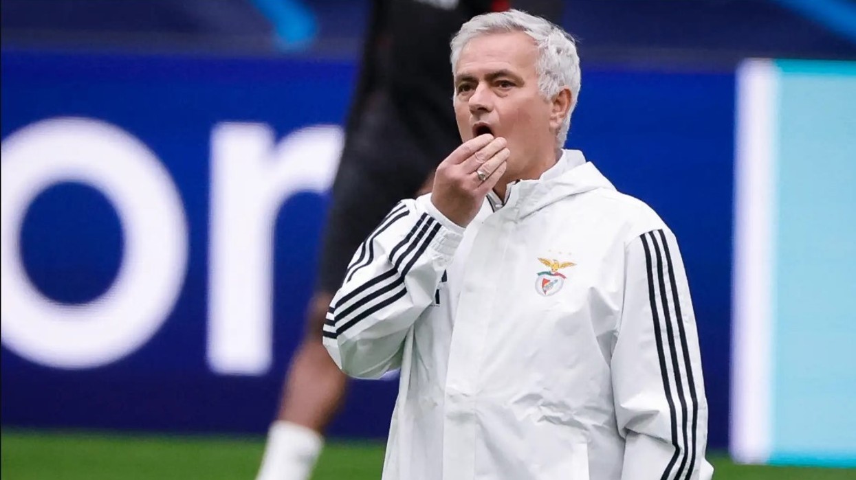 Legjenda e Realit e këshillon Perezin: Mos e merr Mourinhon