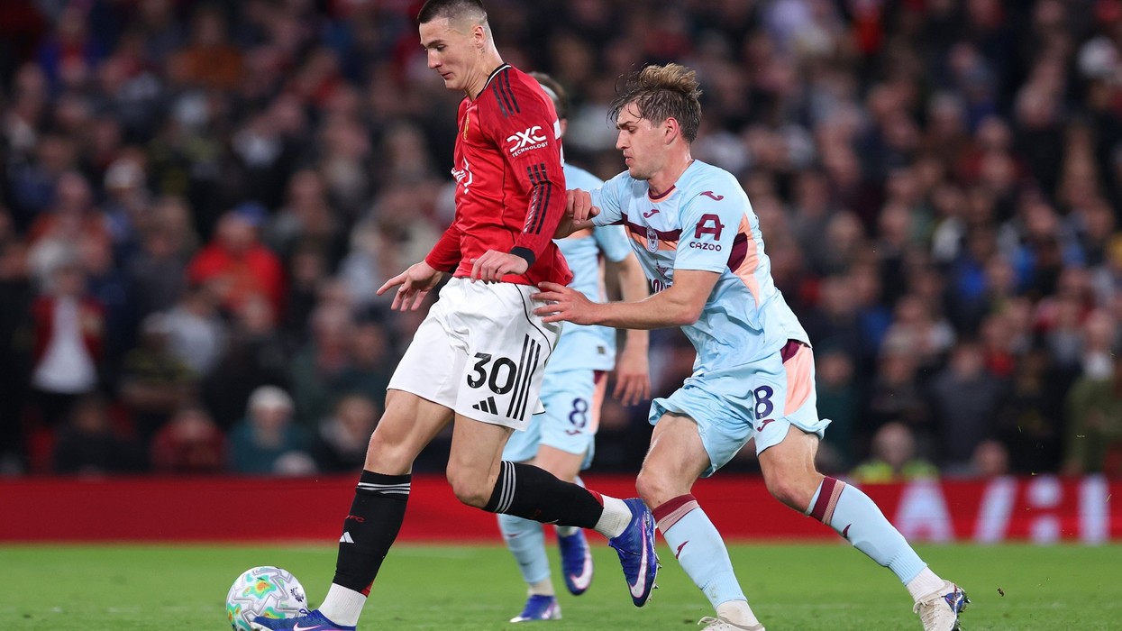 Manchester United merr fitore ndaj Brentfordit - afrohet me Ligën e Kampionëve