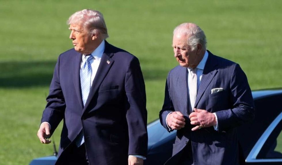 Mbreti Charles në SHBA - dalin pretendime për lidhje familjare me Trumpin