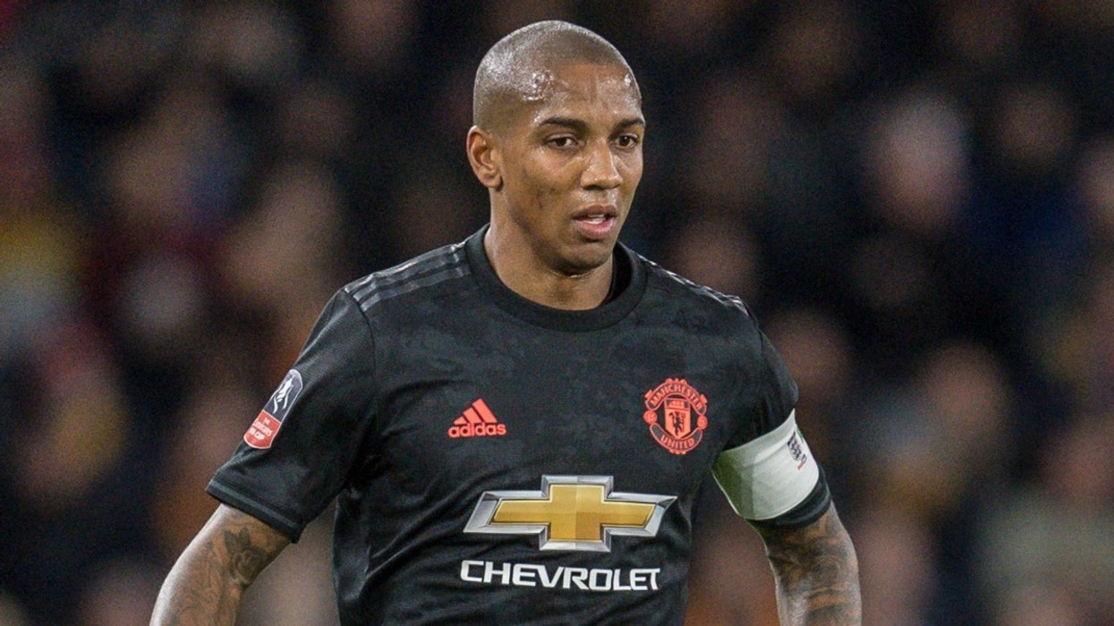 Legjenda e Man Utd, Ashley Young njofton pensionimin nga futbolli