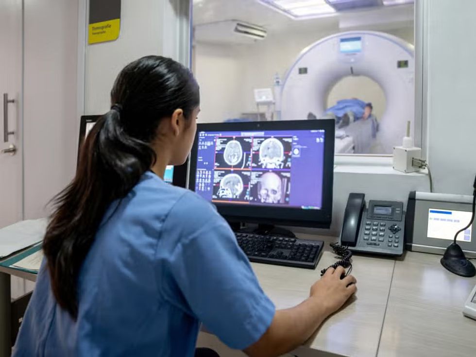 Neurologu zbulon zakonin që shmang për të mbrojtur trurin