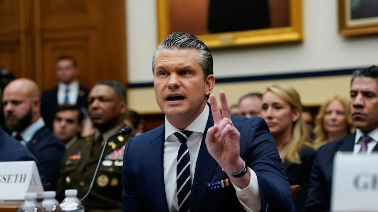 "Nuk duhet ta pyesim Kongresin", Hegseth: Armëpushimi me Iranin "pezullon" afatin 60-ditor të luftës