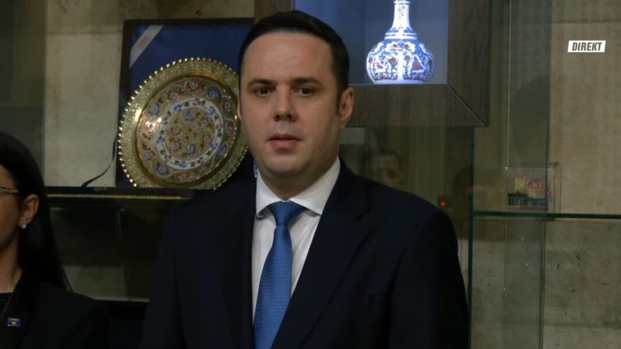 Abdixhiku pas takimit me Osmanin: Darkë miqësore, do të vijmë me lajme të mira