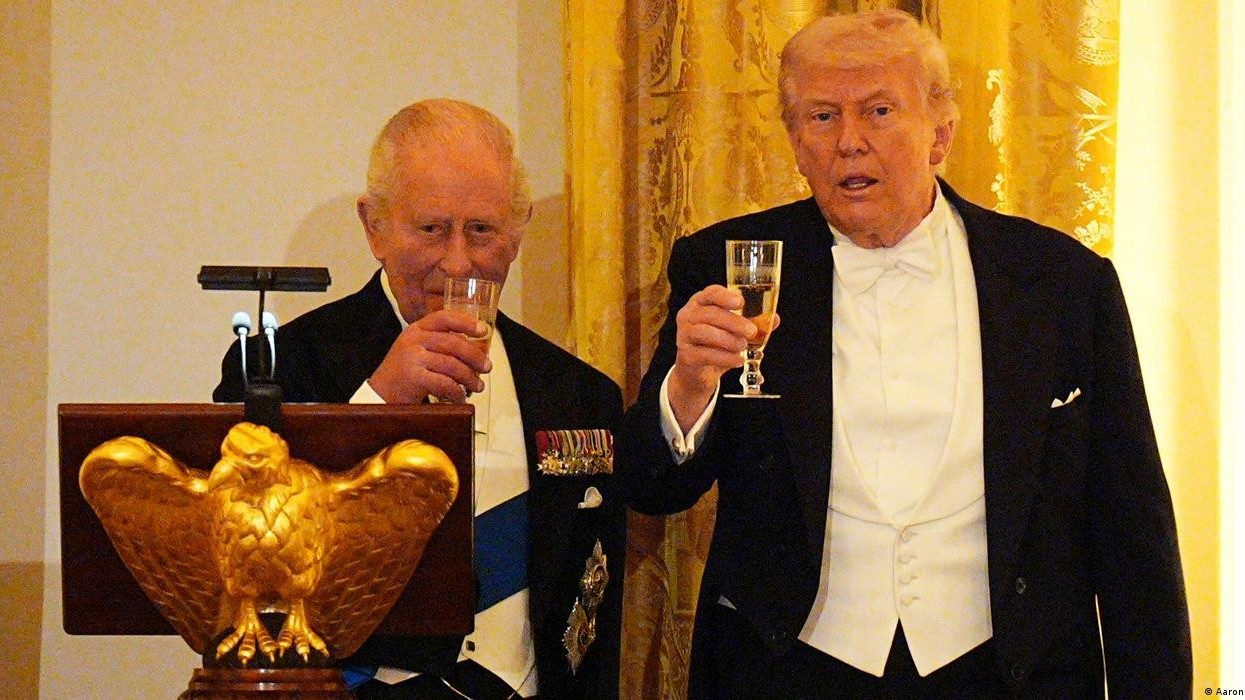 Trump heq tarifat për uiskin pas vizitës së Mbretit Charles
