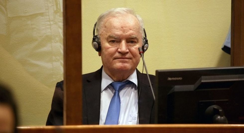 Krimineli Ratko Mlladiq në gjendje të keqe shëndetësore, afër vdekjes