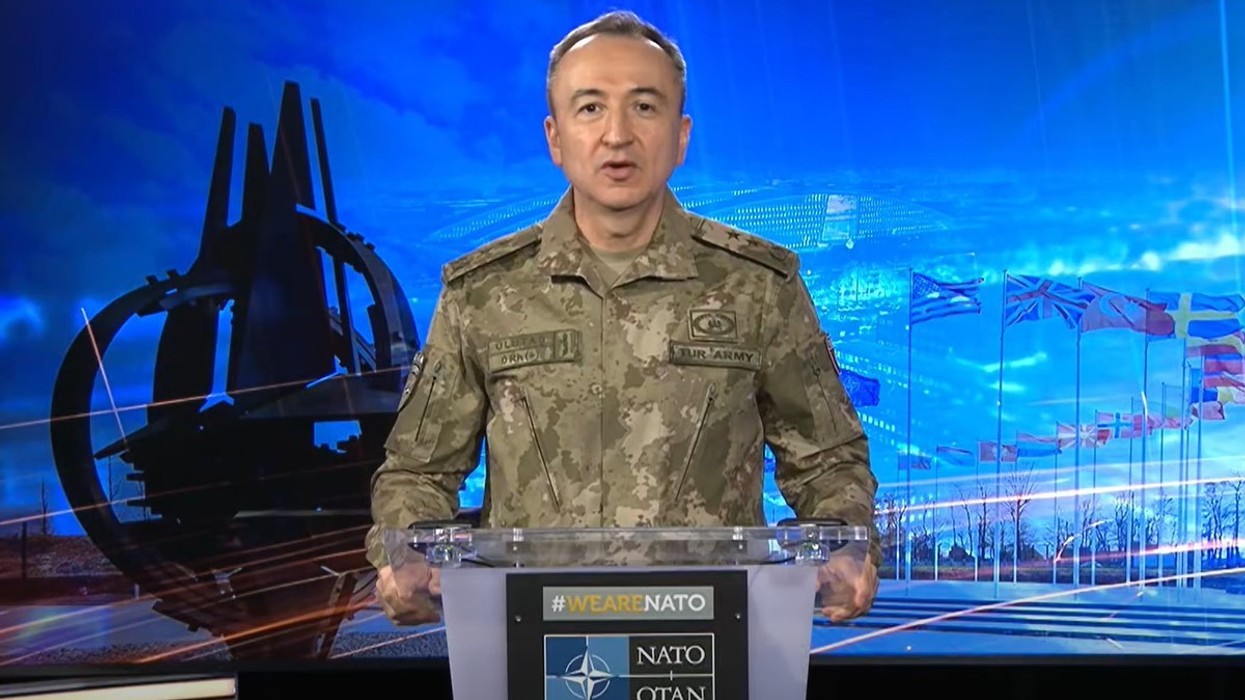 Ulutas në NATO: Paqja e qëndrueshme në Kosovës nuk lidhet me praninë ushtarake