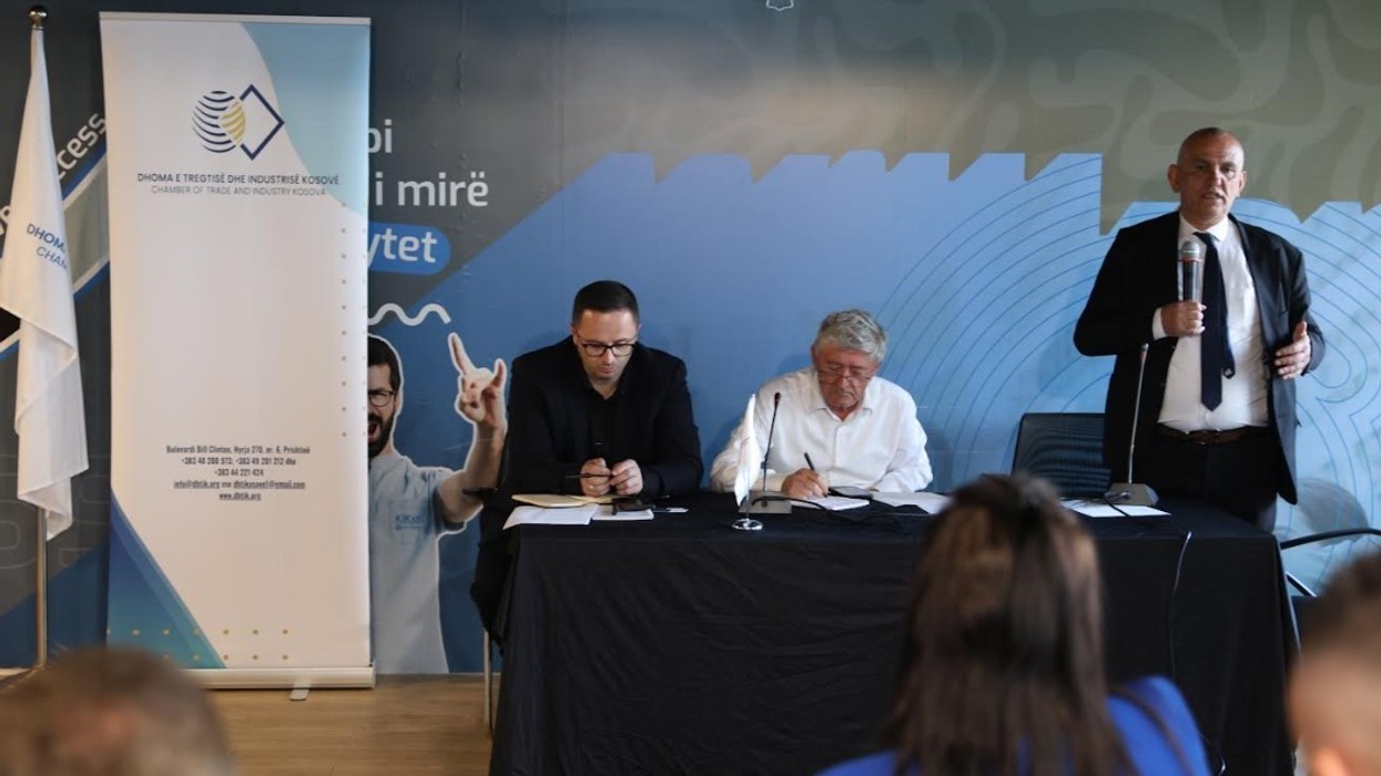 DhTIK: Kriza politike dhe shkuarja në zgjedhje po godasin ekonominë