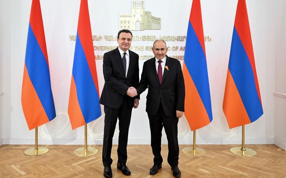 Armenia drejt njohjes? Kurti dhe Pashinyan flasin për tregti, investime dhe shkëmbime kulturore