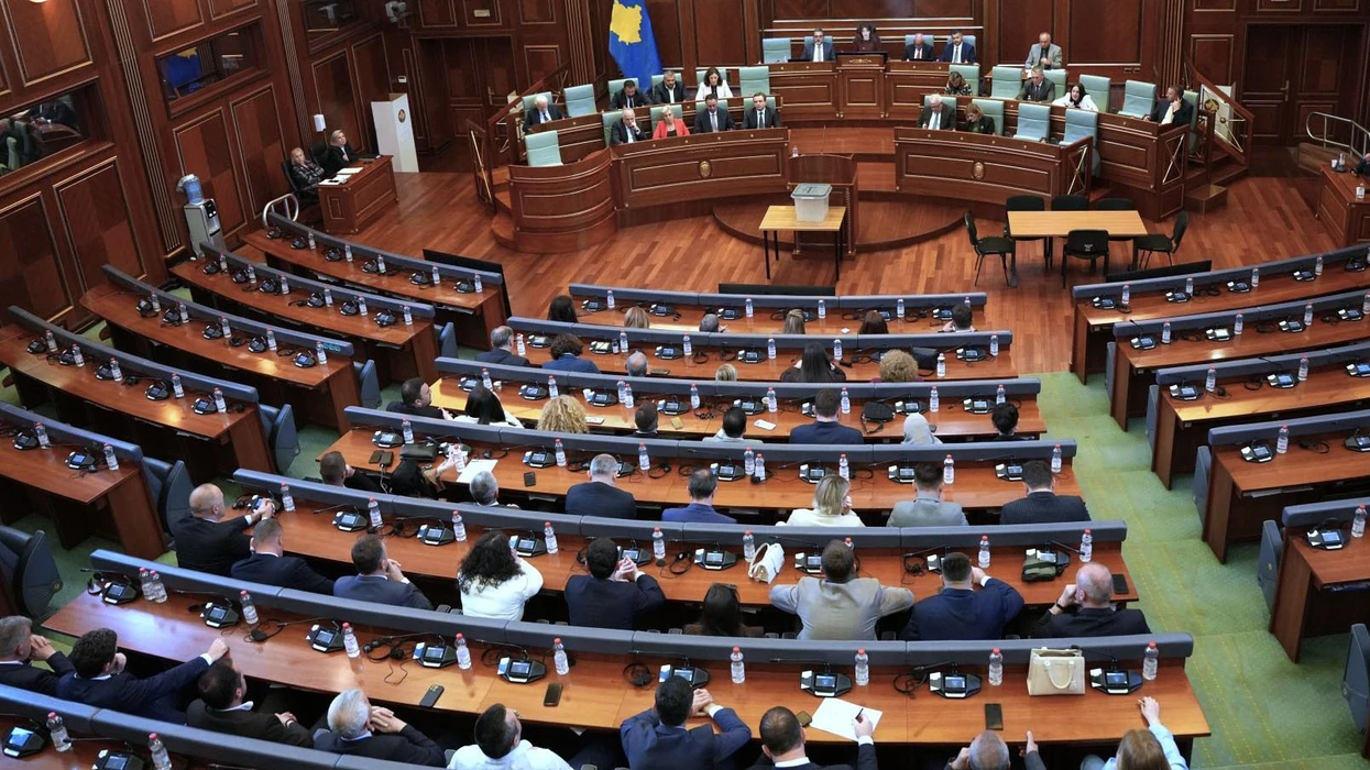 Legjislatura e dhjetë e Kuvendit, “ndër më të dobëtat”, sipas monitoruesve