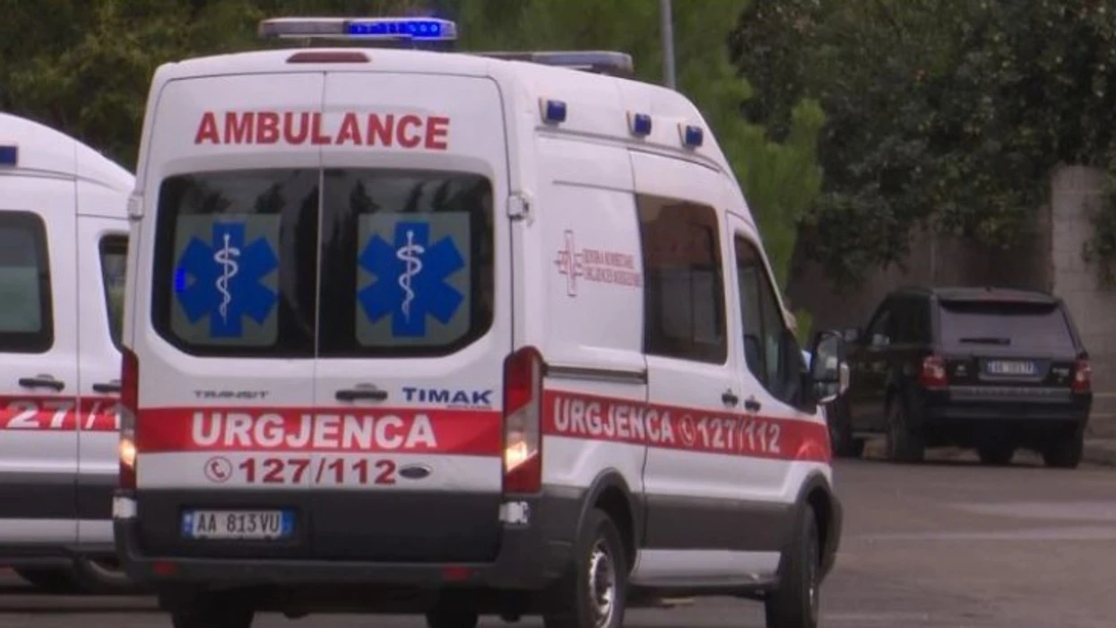 Tjetër ngjarje e rëndë në Durrës, turisti rrëzohet me motor dhe humb jetën
