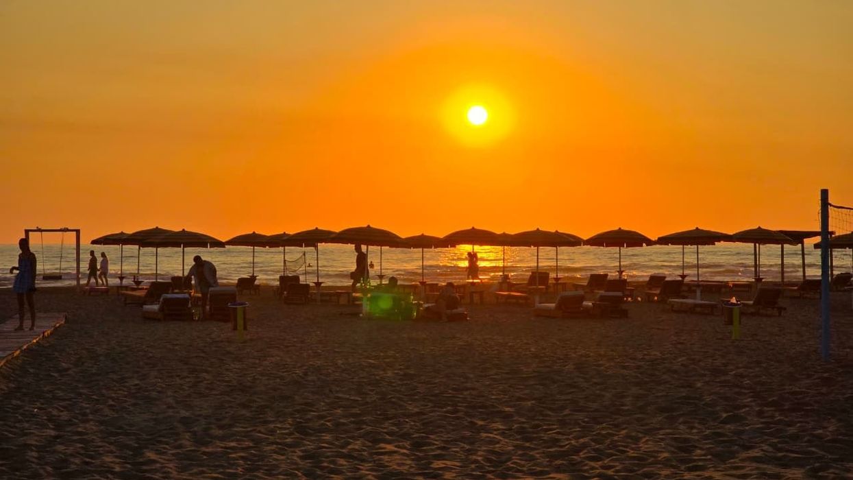 Lezha vendos çmimin e plazheve, 3 euro në ato publike dhe deri në 20 euro te privatët Lezha vendos çmimin e plazheve, 3 euro në ato publike dhe deri në 20 euro te privatët