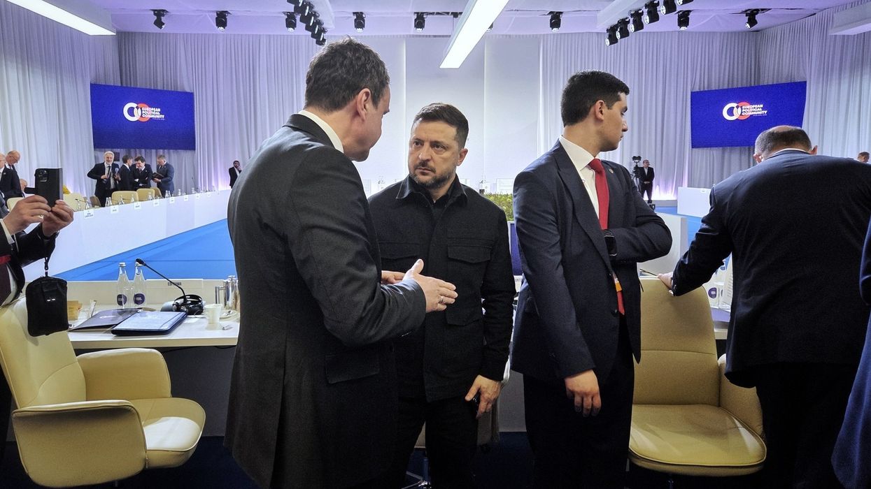 Kurti vazhdon takimet në Samitin e Jerevanit: Kosova e përkushtuar drejt BE-së dhe NATO-s Kurti vazhdon takimet në Samitin e Jerevanit: Kosova e përkushtuar drejt BE-së dhe NATO-s