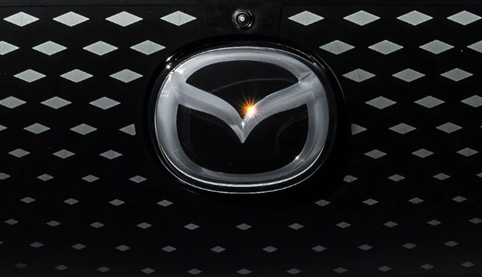 Mazda tashmë ka pesë SUV në Amerikë - dhe sapo ka vendosur markën tregtare të një të gjashti