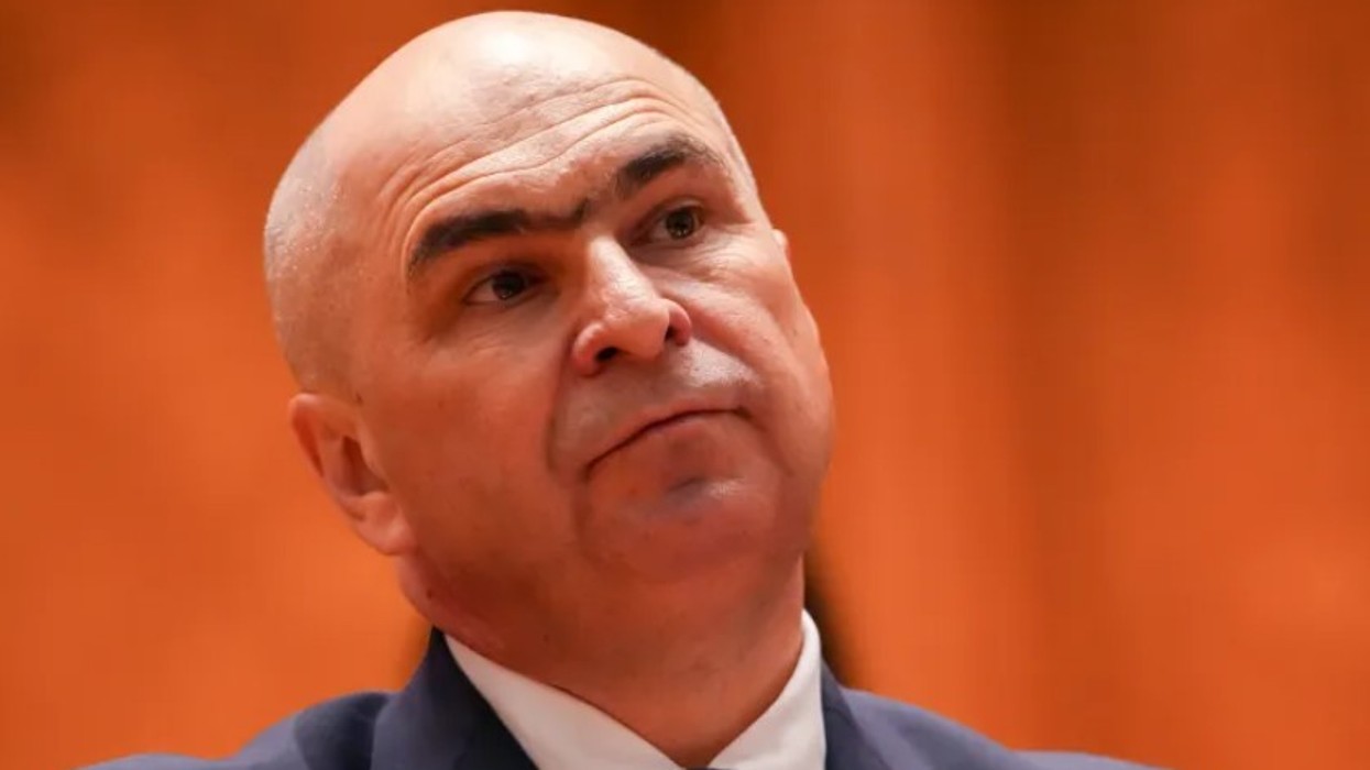 Rrëzohet koalicioni pro-BE i Rumanisë pasi kryeministri dështon në votimin e mosbesimit