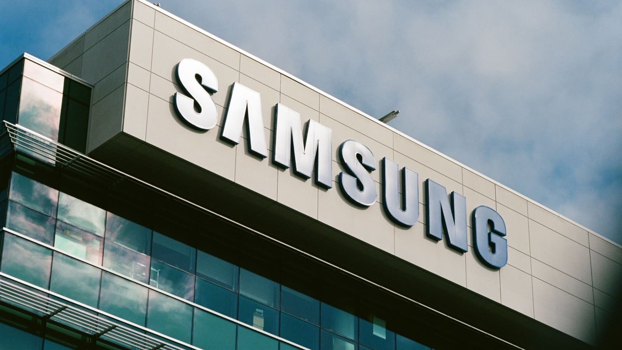 Vlera e Samsung-ut kalon një trilion dollarë