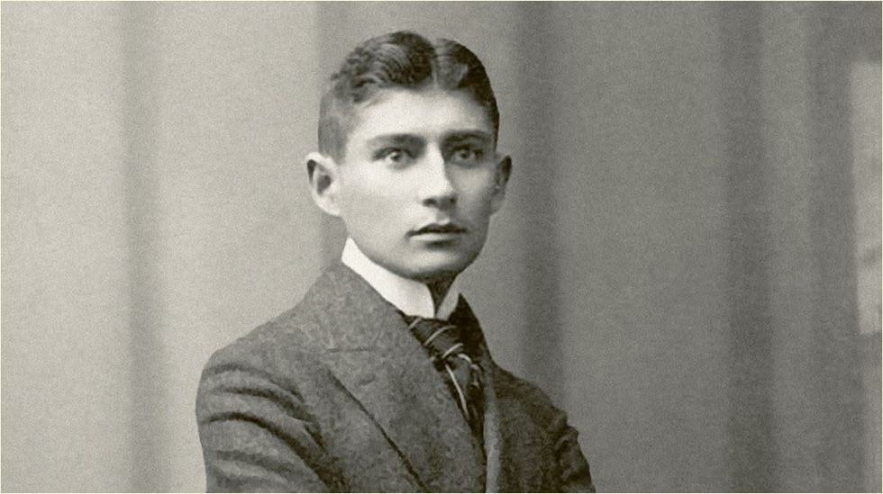 Pesë javë ethe: Kur Franz Kafka u zgjua në një shtet tjetër