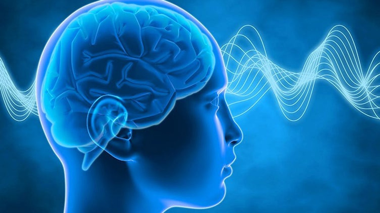Pesë ushqimet më të këqija për kujtesën, çfarë duhet të shmangni për shëndet optimal të trurit