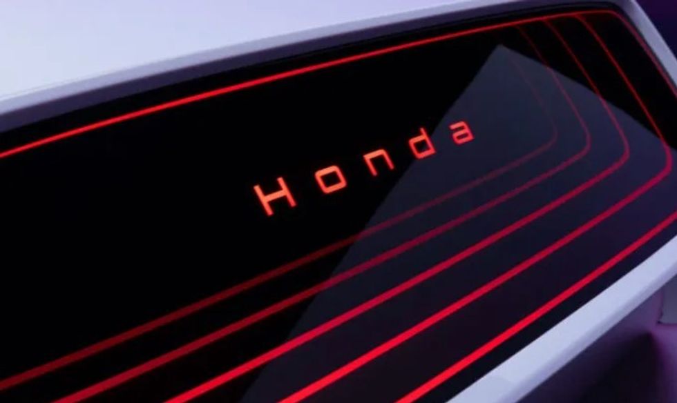 Amerikanët po kërkojnë hibride, Honda “ngrin planet” për fabrikën e re për EV në Kanada