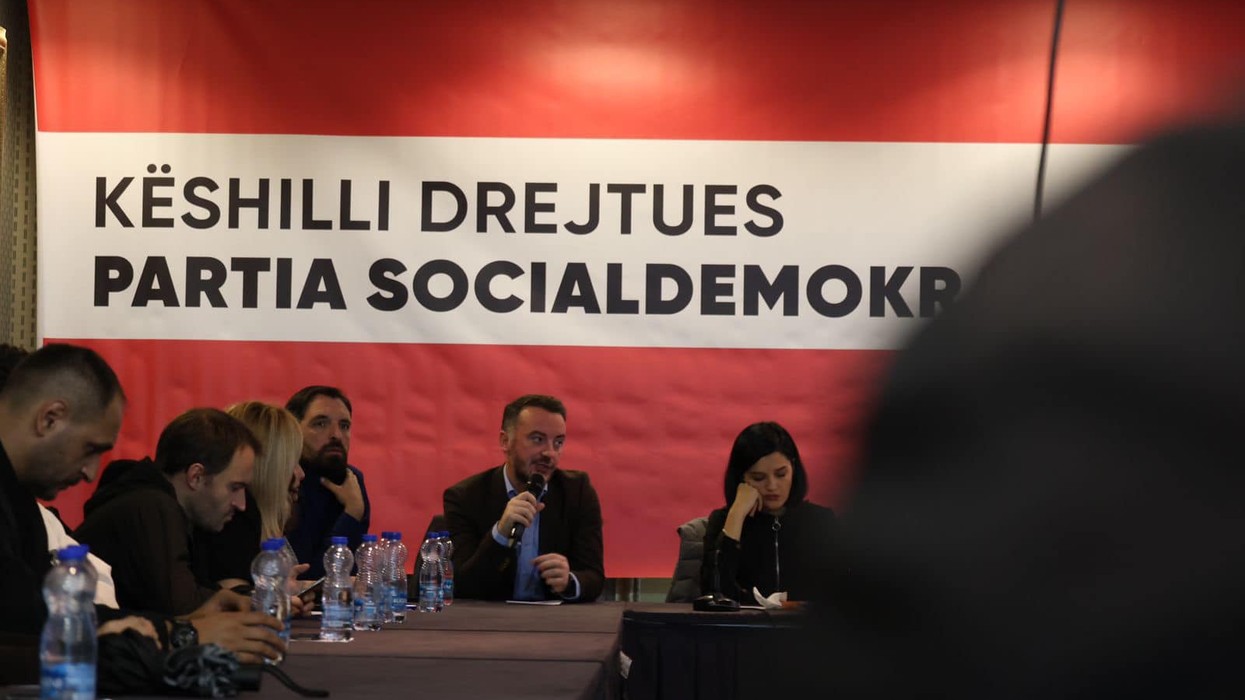 Pak orë afat, PSD konfirmon pjesëmarrjen në zgjedhje – 5 parti heqin dorë nga gara