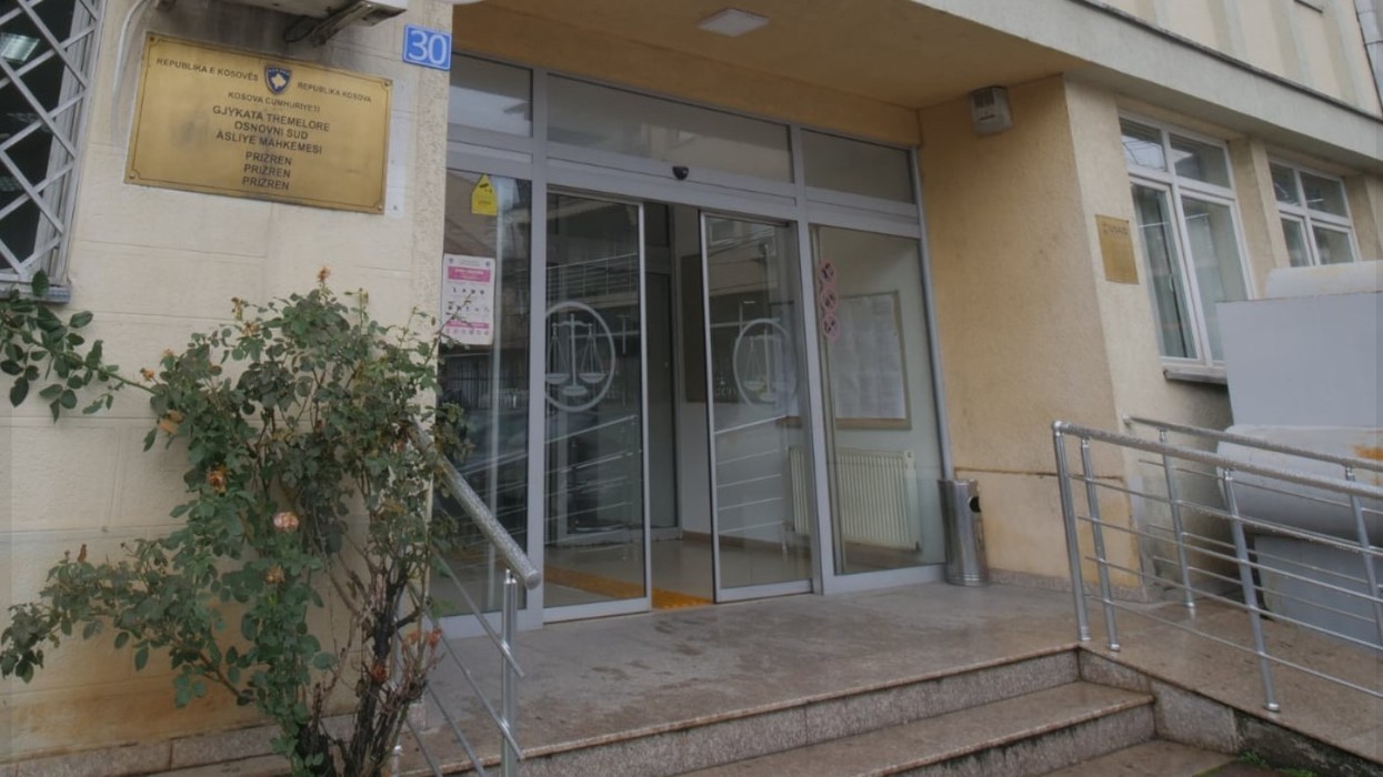Refuzohet paraburgimi për pesë të arrestuarit në rastin e Agjencisë Kadastrale