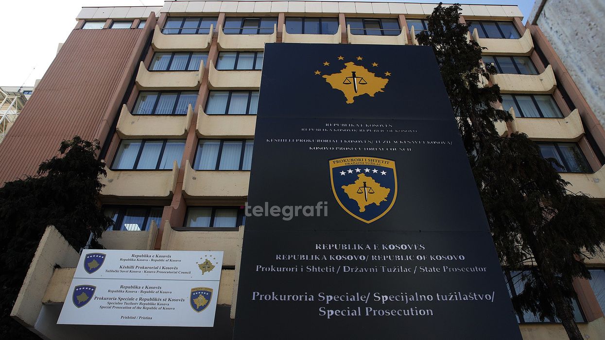 Aktakuzë ndaj një personi nën dyshimin për spiunazh Aktakuzë ndaj një personi nën dyshimin për spiunazh