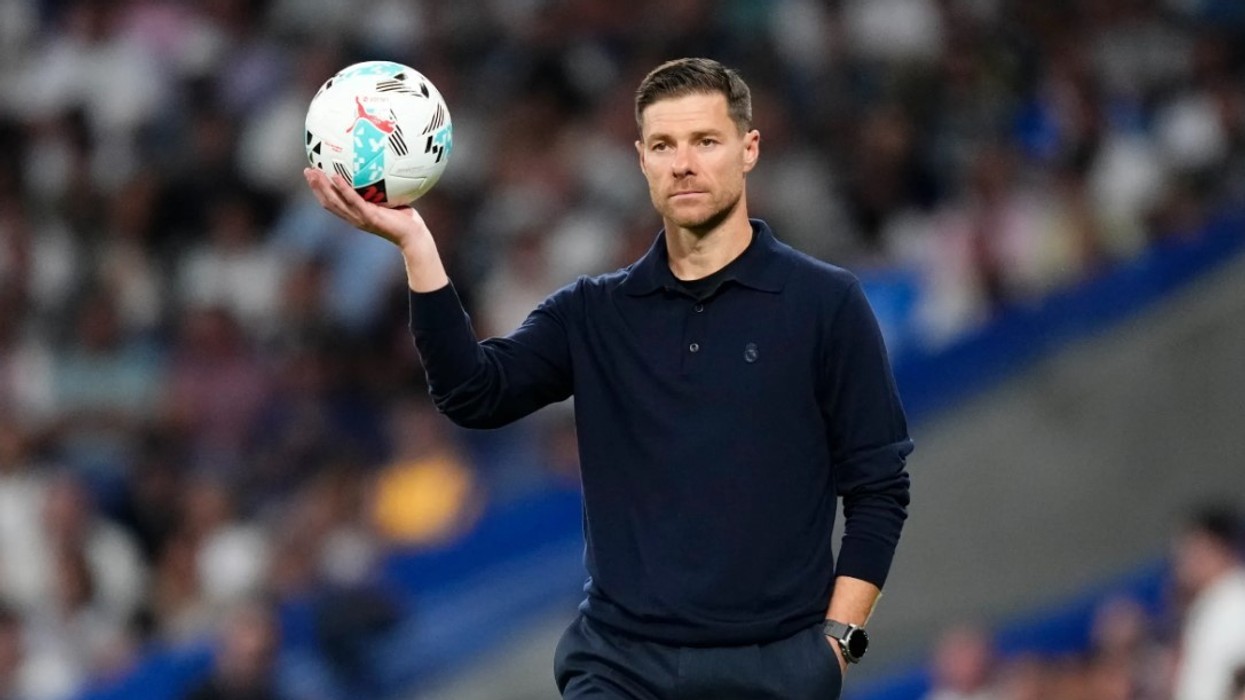 Bisedimet e para pozitive, Xabi Alonso në negociata për të marrë drejtimin e gjigantit anglez