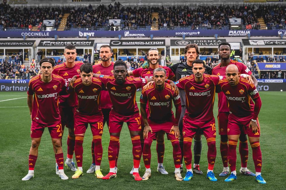 Roma merr fitore të çmendur ndaj Parmas, Malen hero i Giallorosëve