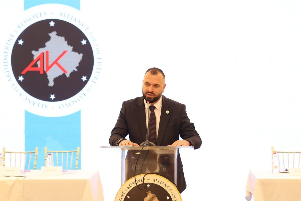 Ndarja nga jeta e Rifat Stojkajt, reagojnë zyrtarë të AAK-së: Humbje e madhe