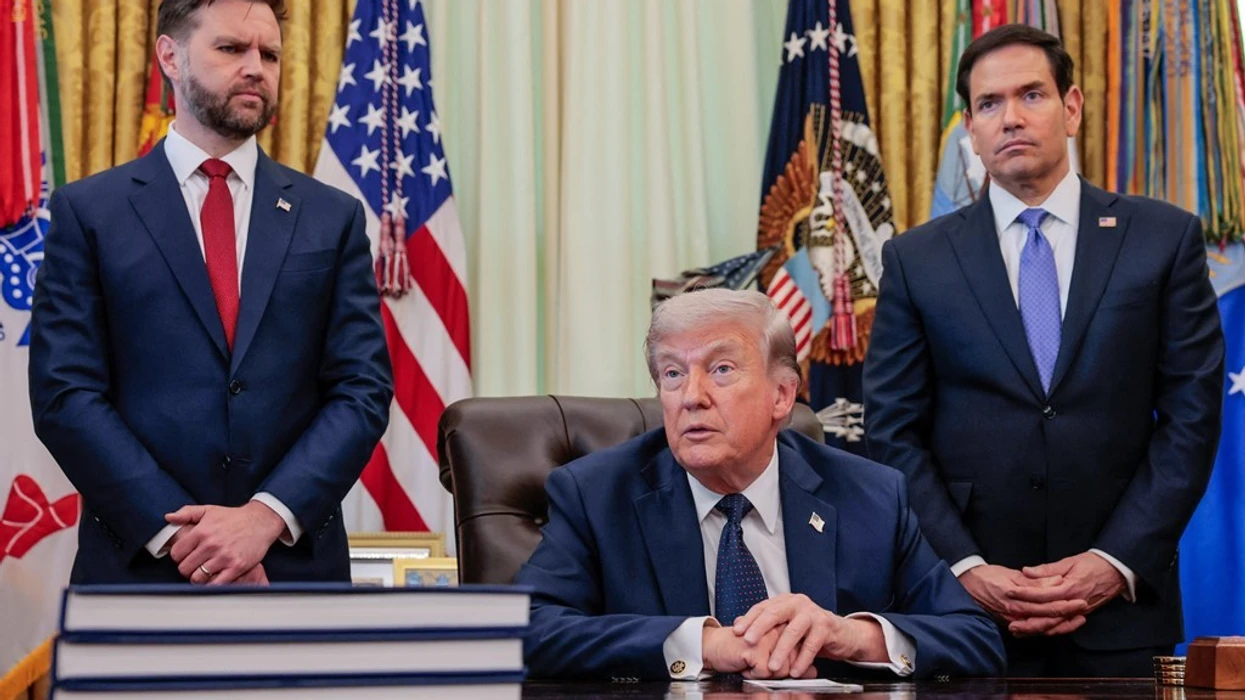 Trump thotë se të moderuarit iranianë "po vdesin për të bërë një marrëveshje"