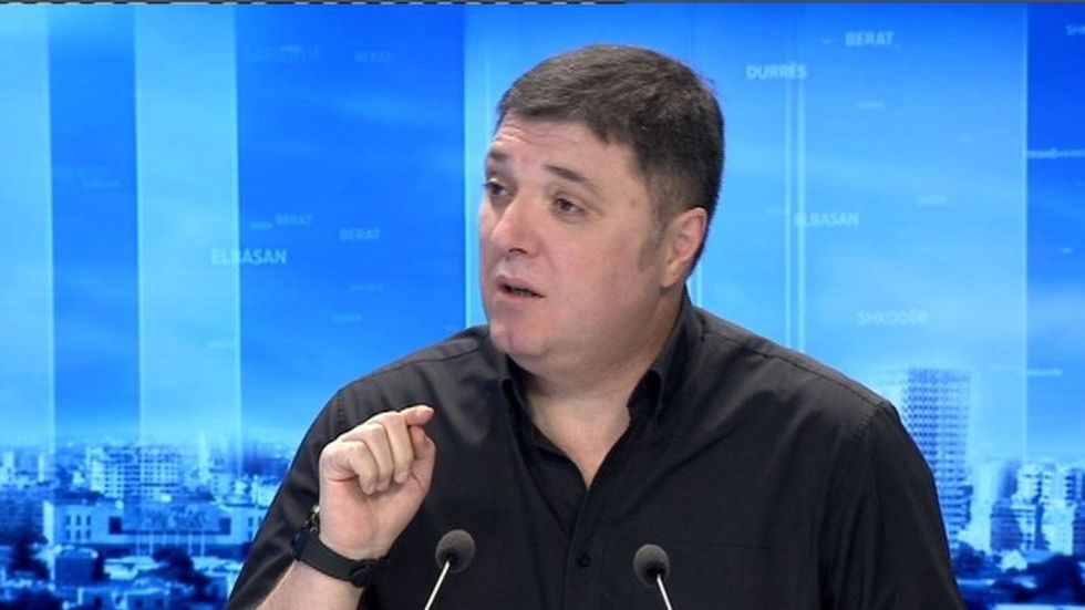“Shqiptari gjakun ta fal por suksesin jo”, Çollaku tregon kur ndodhi çarja e madhe mes Kurtit dhe Osmanit
