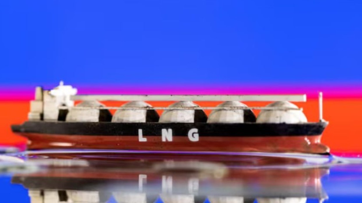 India refuzon LNG-në ruse të sanksionuar nga SHBA