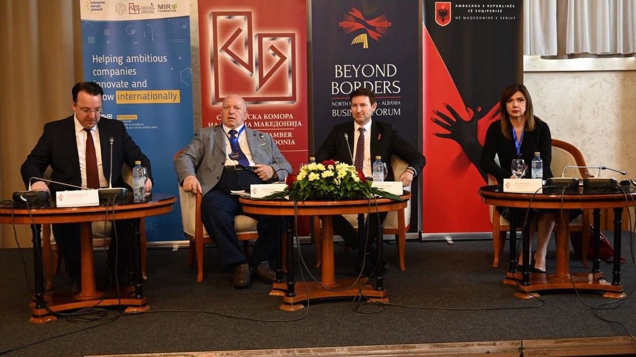 Forumi i biznesit Shqipëri-Maqedoni e Veriut në Shkup, kërkohet rritje e shkëmbimit tregtar në 1 miliard euro mes dy vendeve