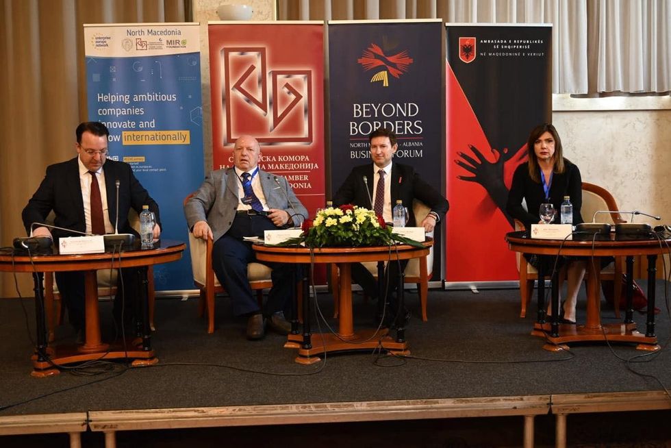 Forumi i biznesit Shqipëri-Maqedoni e Veriut në Shkup, kërkohet rritje e shkëmbimit tregtar në 1 miliard euro mes dy vendeve