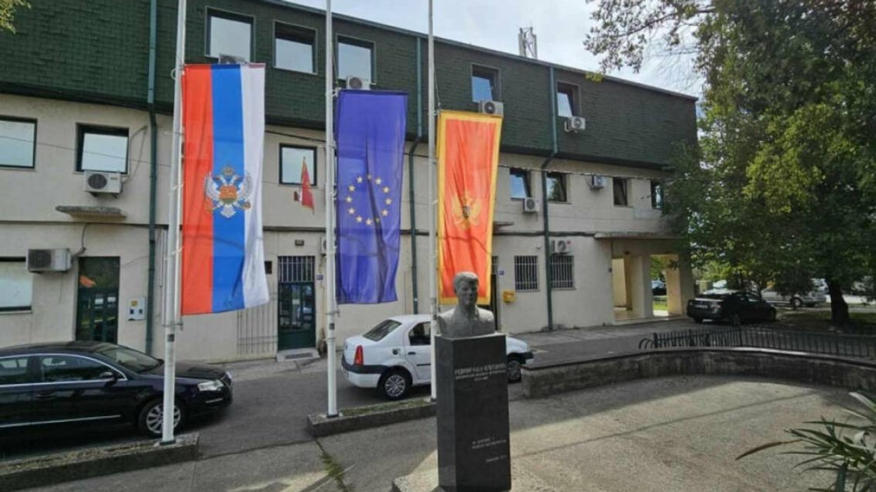 Ministri i Malit të Zi kritikon ashpër vendimin e një komune për çnjohjen e Kosovës