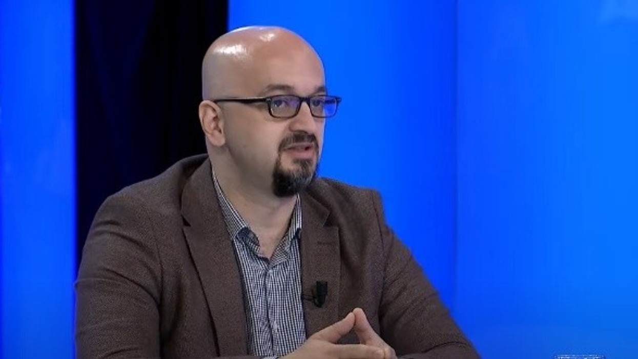 Shala: NSI-ja hoqi maskën civile, Jovana Radosavljeviq kaloi hapur te Lista Serbe