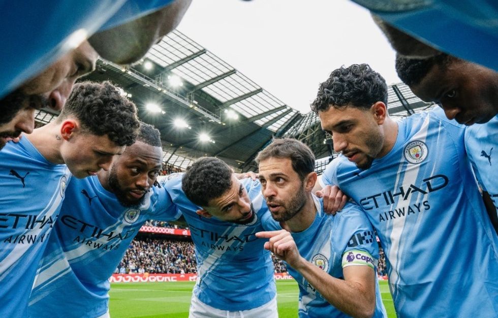 Man City mposht Crystal Palace, gara për titull vazhdon të jetë e nxehtë