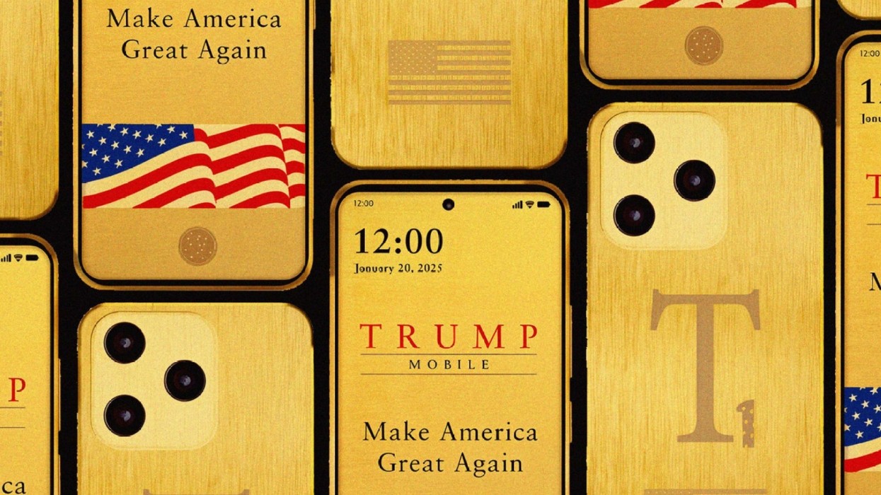 Telefoni T1 i Trumpit gati për lansim pas muajsh vonesash