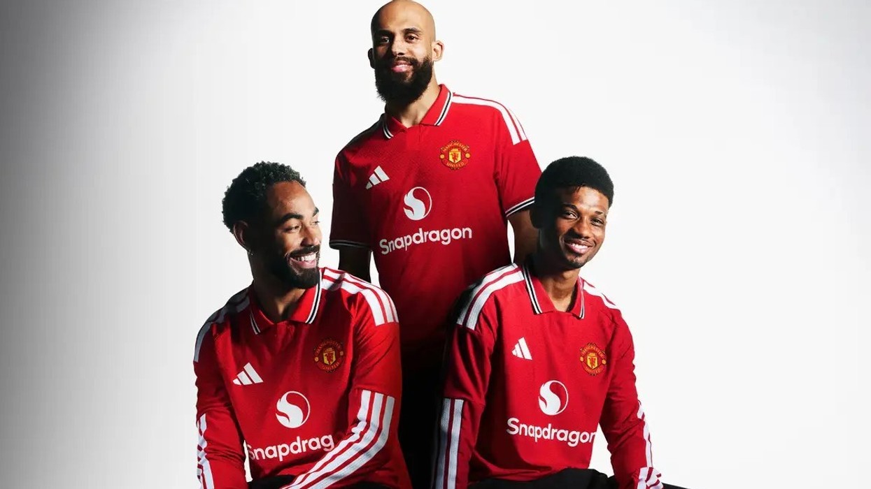 “E kuqja që na bashkon”, Man Utd prezanton fanellën e parë për sezonin e ardhshëm