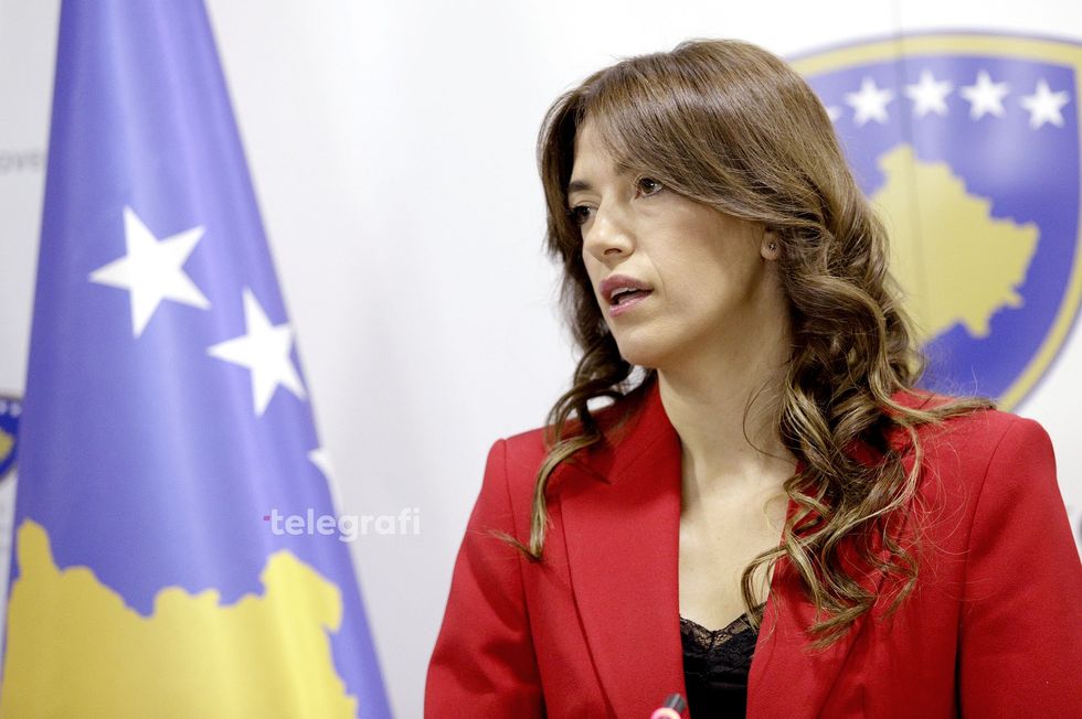 Reagon Haxhiu pas sulmit fizik në Skenderaj: Ftoj organet e rendit që të veprojnë menjëherë